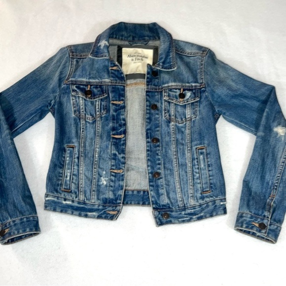 Abercrombie & Fitch size S med. blue distressed denim button front Jean jacket - Picture 4 of 15